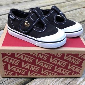 Vans Leena Style Black Size 6